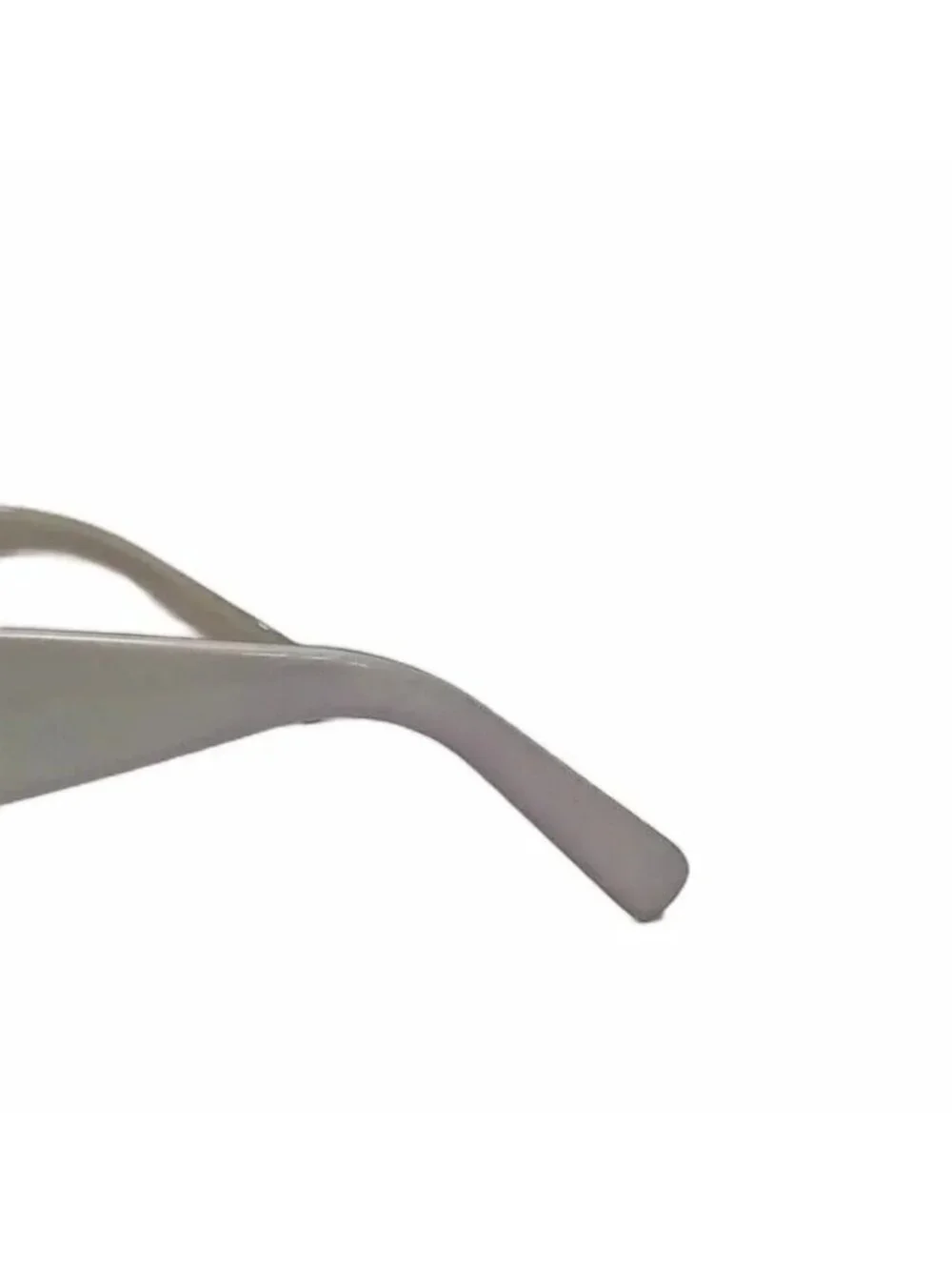 Chanel CC Logo Sunglasses Rhinestone Purple Silver Color an Eyewear